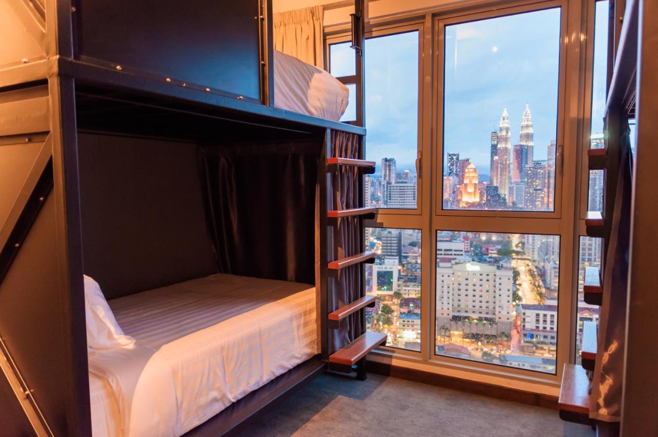 Tuxedo Kl No.1 Rooftop Pool W Skyscraper Views Hotel Kuala Lumpur Exterior photo