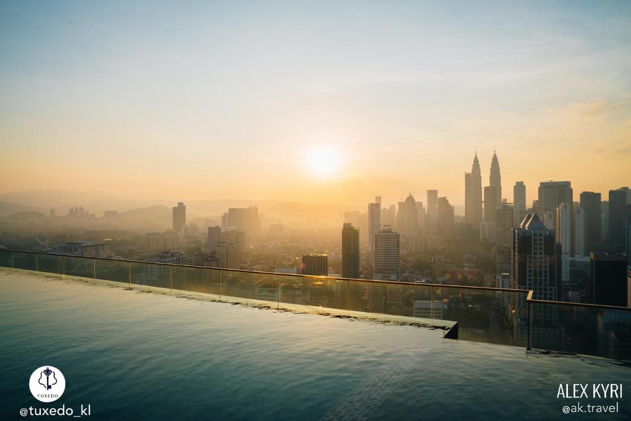 Tuxedo Kl No.1 Rooftop Pool W Skyscraper Views Hotel Kuala Lumpur Exterior photo